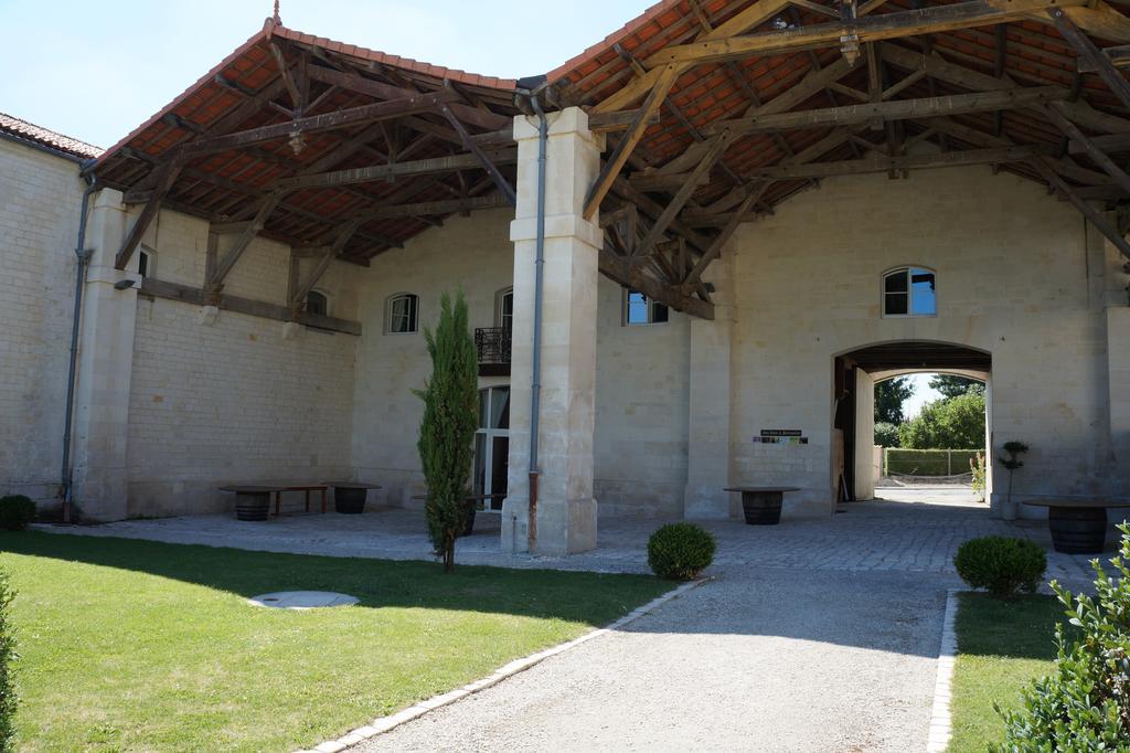 Domaine Des Chais Thénac Exteriér fotografie